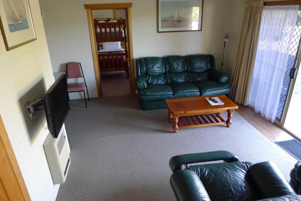 אולברסטון Willaway Motel Apartments מראה חיצוני תמונה
